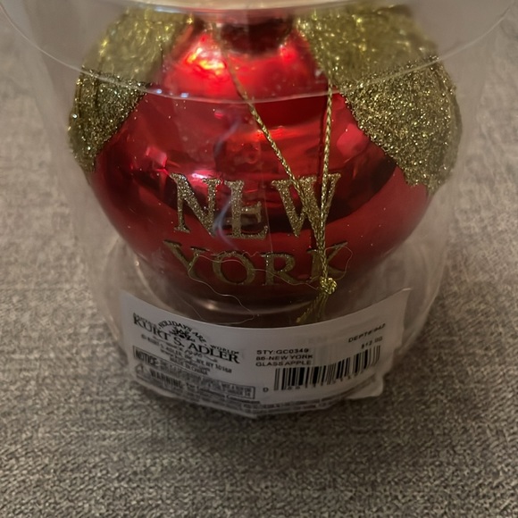 Kurt Adler "New York" Glass Apple Christmas Ornament - Picture 4 of 5